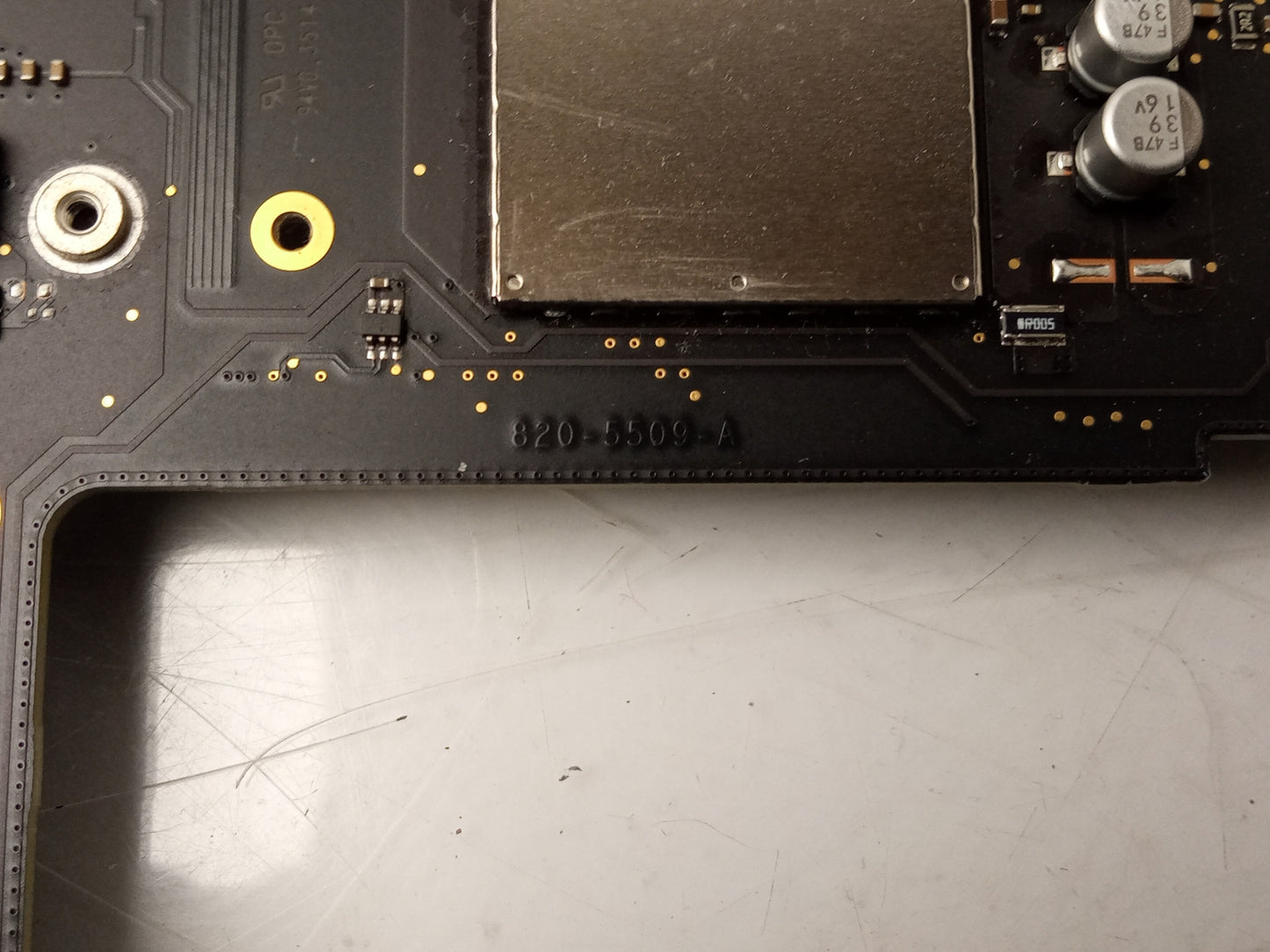 Apple Mac Mini A1347 2014 2.4 GHz Intel i5 DDR3 Logic Board 820-5509-A