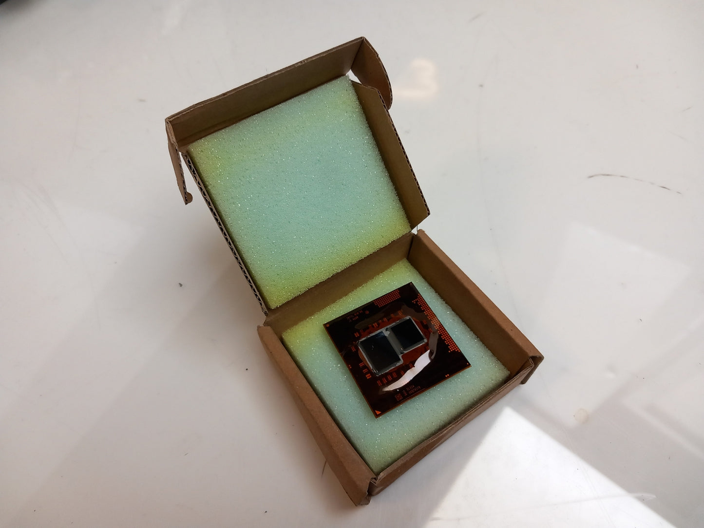 Intel Core i5-460M 2.53GHz Socket G1 Mobile Processor CPU (SLBZW)