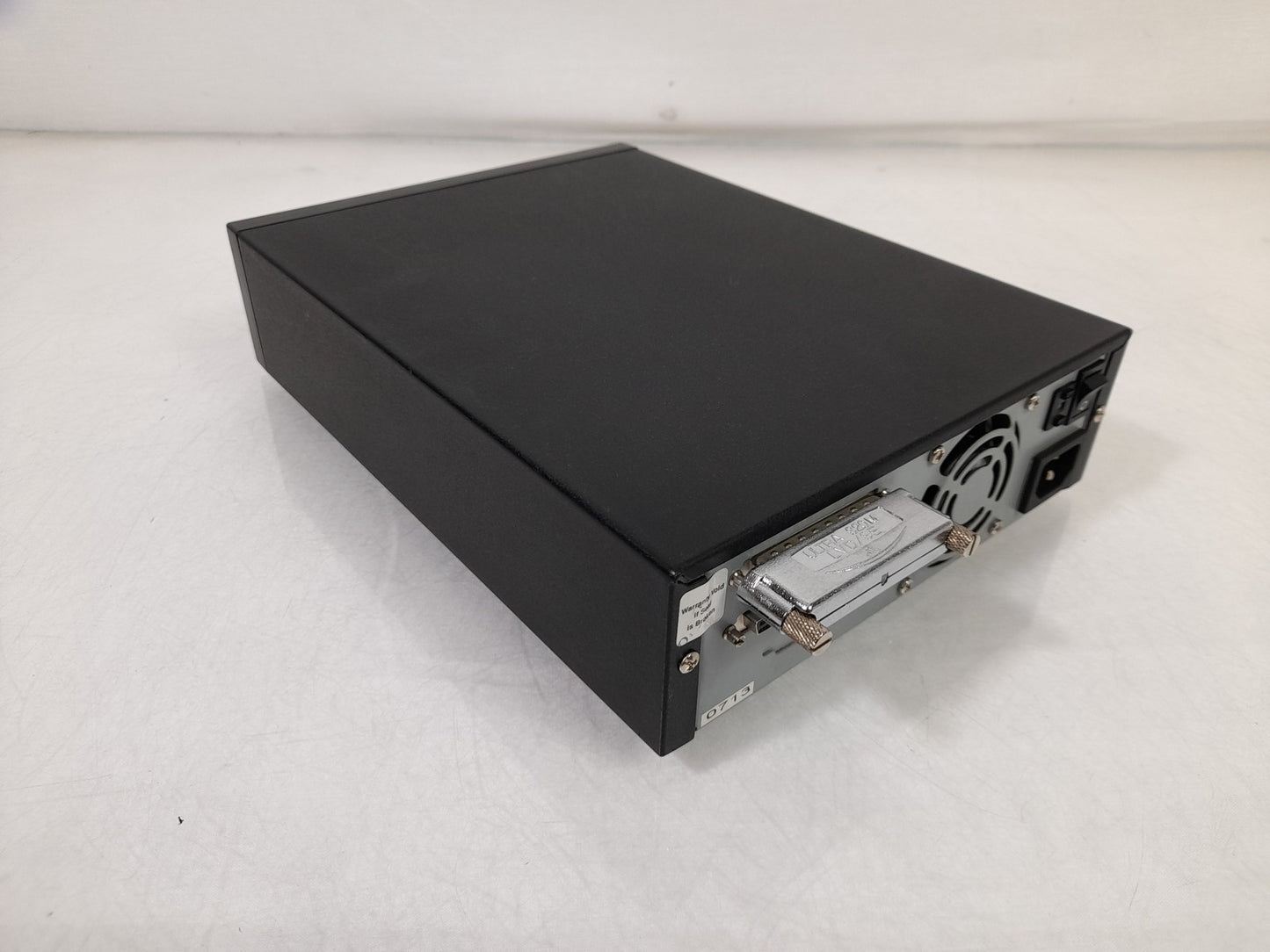 Qunatum DLT-V4e 160-320GB External SCSI Tape Drive