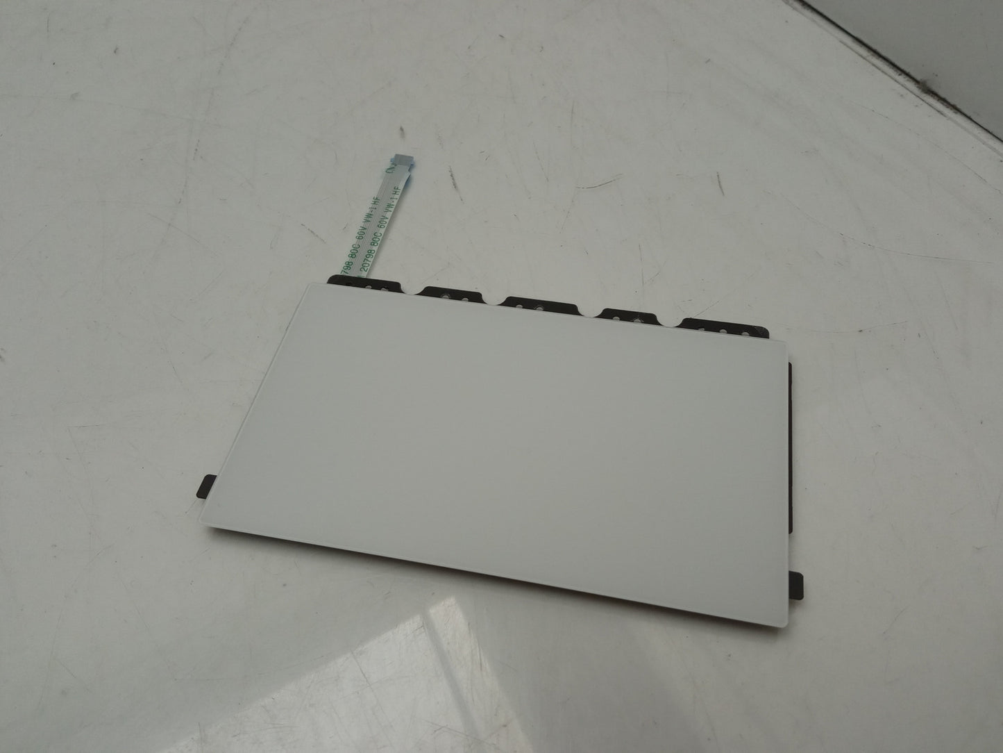 Samsung Galaxy Book Pro NP930XDB 13" Laptop Touchpad And Cable BA59-04595A