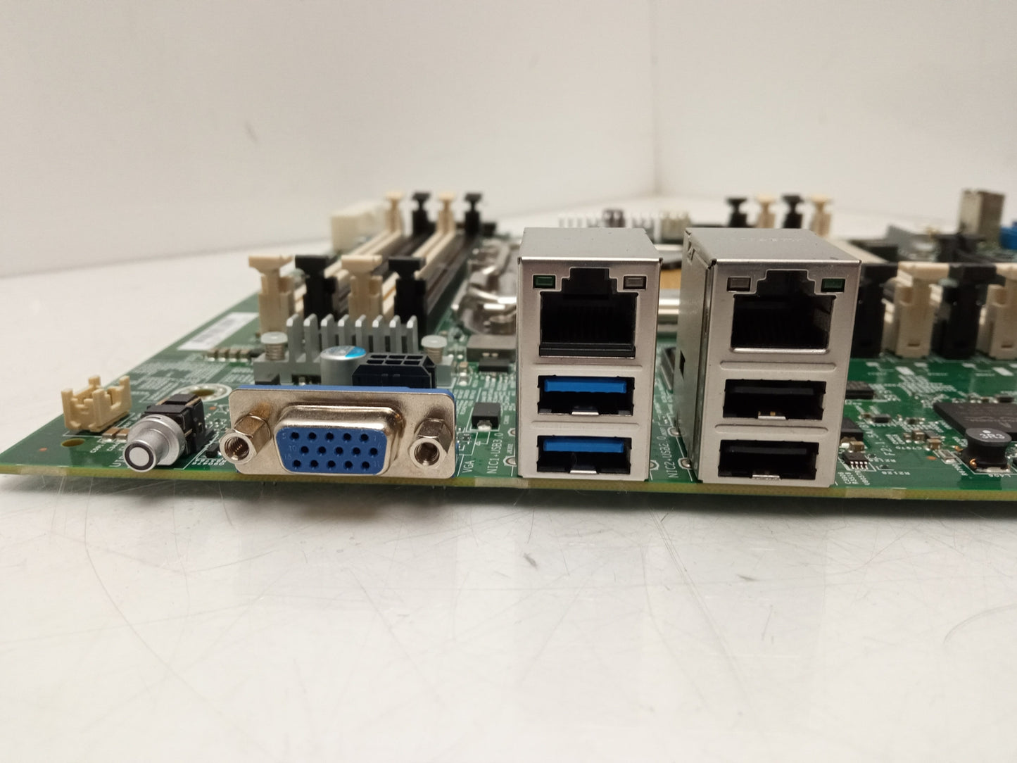 HP ProLiant ML110 G9 Socket LGA2011 DDR4 ATX Server Motherboard 775268-002