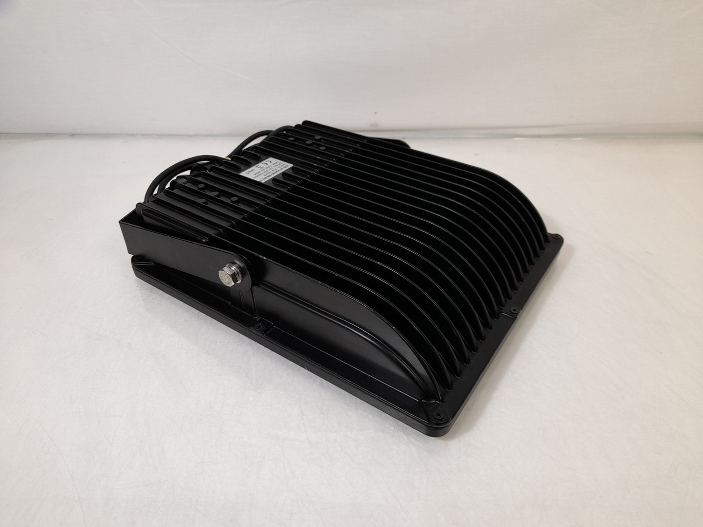 Xcite XCSF100WW 100W LED 3000K Slim Floodlight