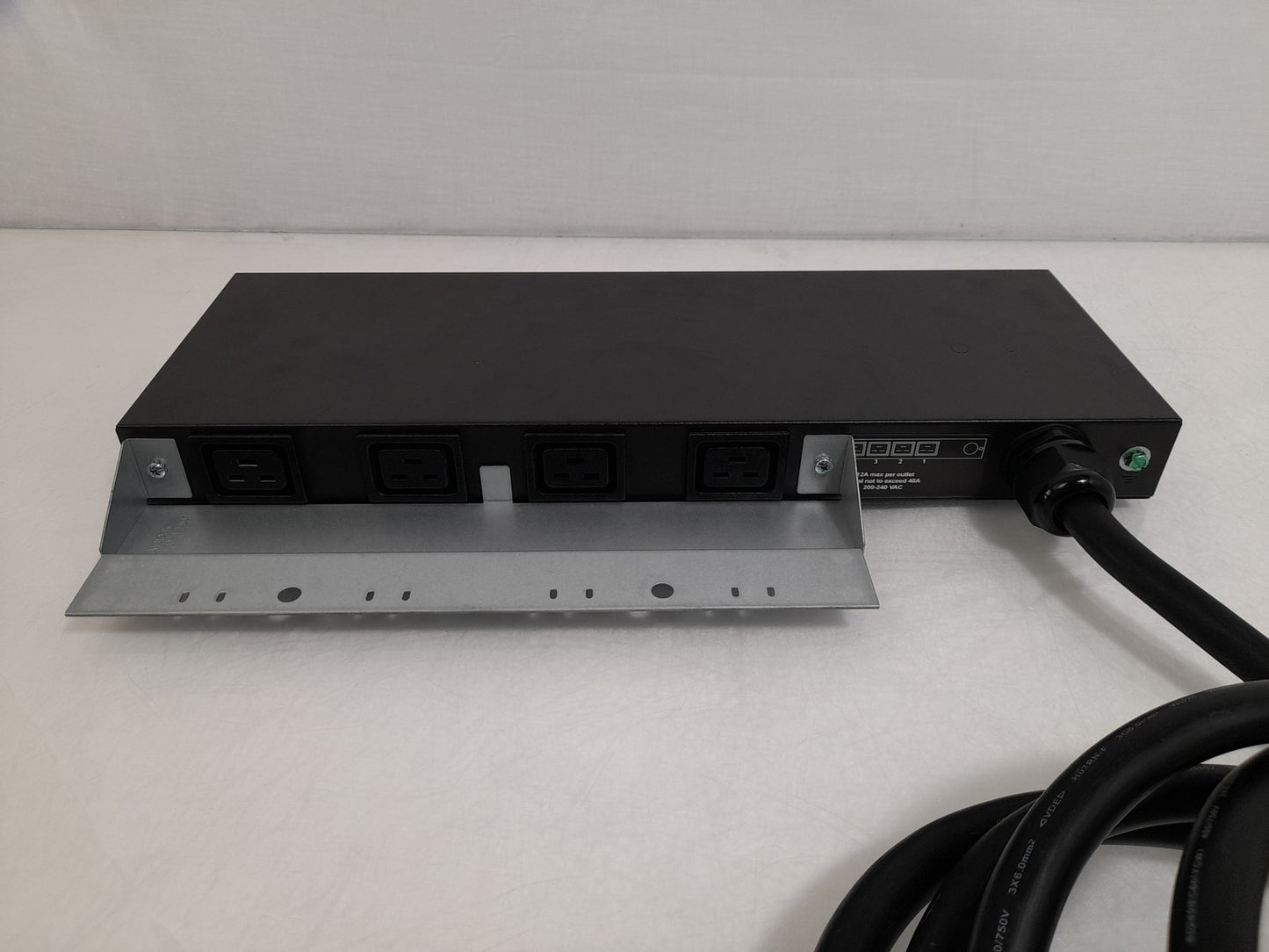 HP 228481-008 4 Port Modular PDU Control Unit EO4505I