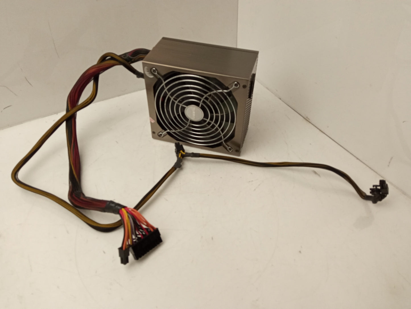 Huntkey HK1000-11PEP 900W Semi Modular Power Supply Unit