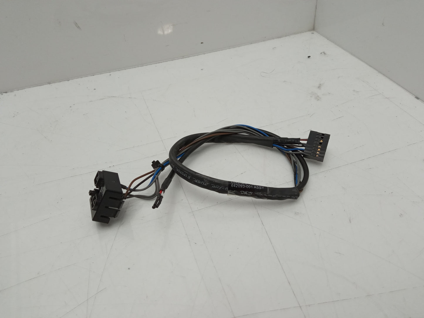 HP Z210 Z220 Z230 Power On Off Button Cable 640982-001 642093-001