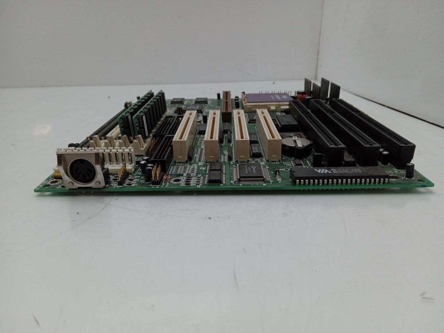 DFI G586IPV Vintage Socket 7 ISA Motherboard With Pentium 166 MHz 32MB EDO RAM