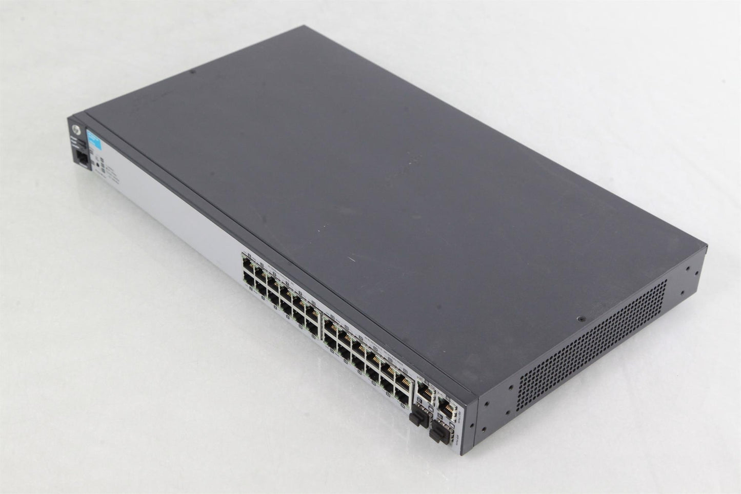 HP J9623A 2620-24 24-Port 10/100 Managed Ethernet Switch
