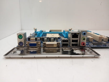 GIGABYTE GA-A55M-S2V Socket FM1 DDR3 PCIe Motherboard with I/O Shield