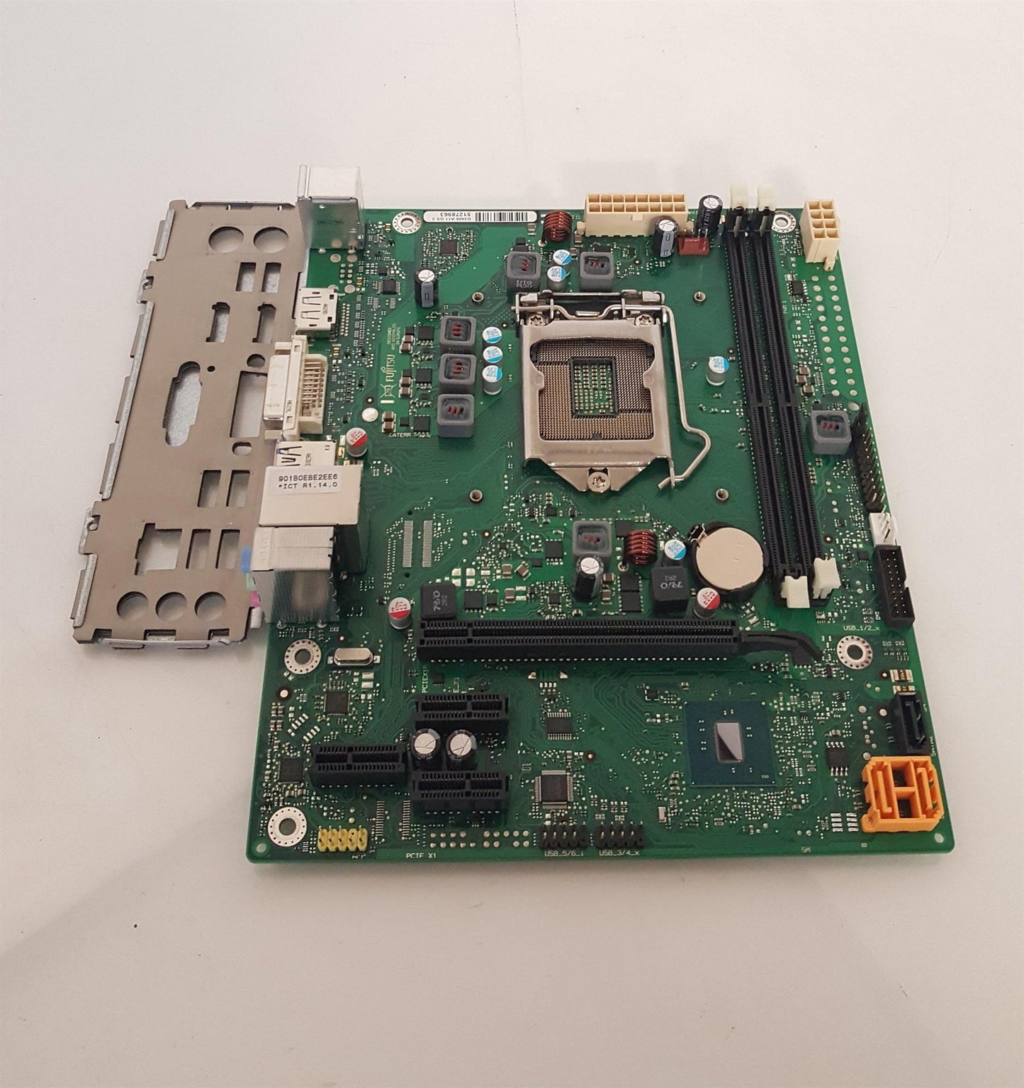Fujitsu P556/e85 Socket LGA 1151 DDR4 Motherboard With I/O Shield D3400-A11 GS 3