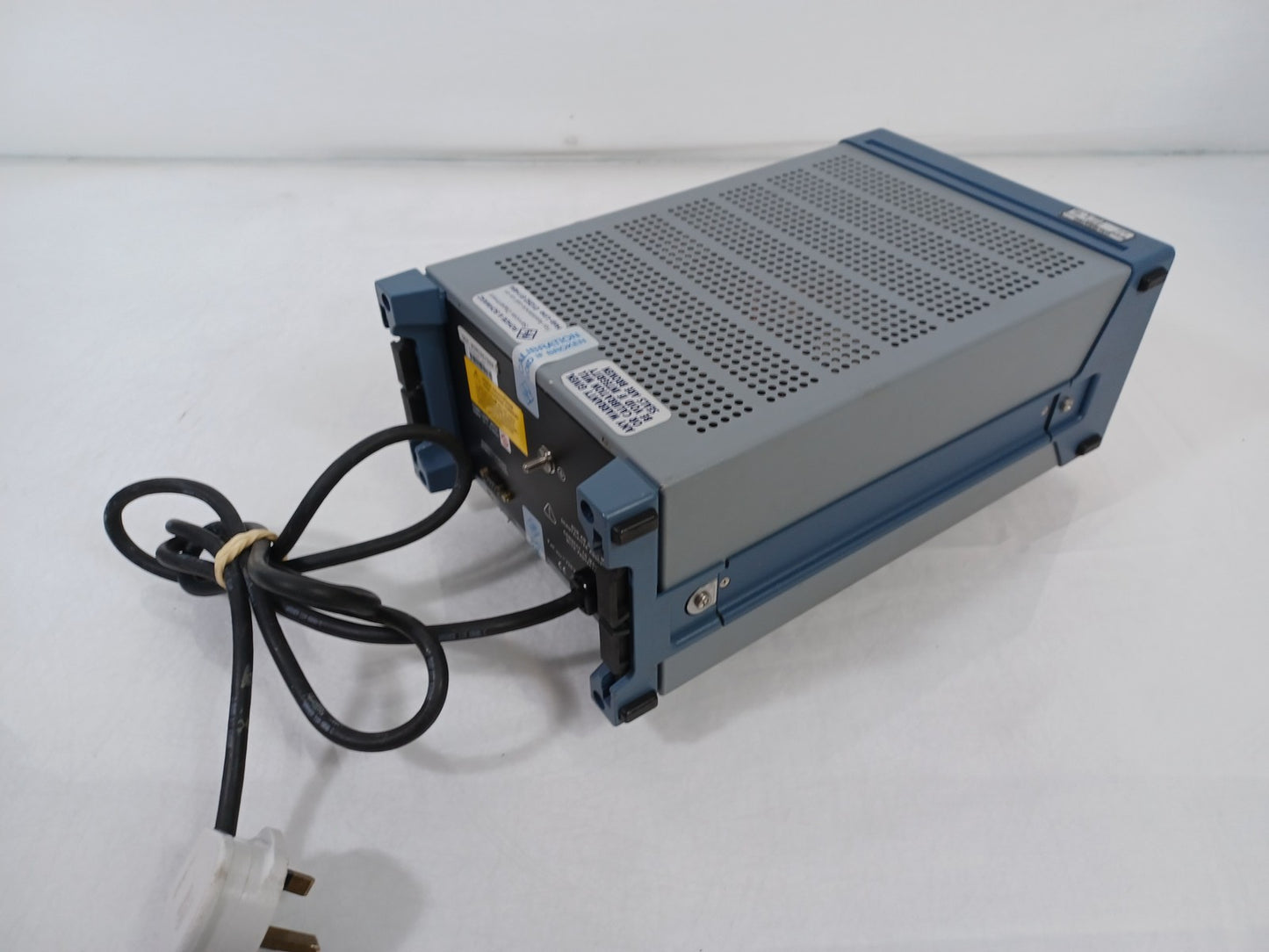 Rohde & Schwarz ESH3-Z5 50 µH Two-Line V-Network 831.5518.52