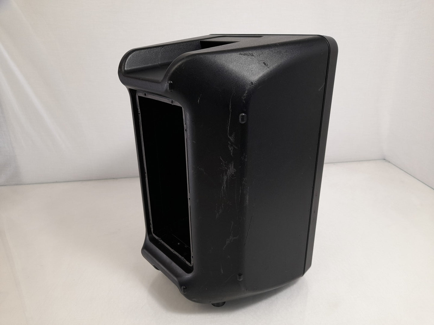 Yamaha DBR10 700W Active 1X10" PA Speaker - For Spares Or Repairs