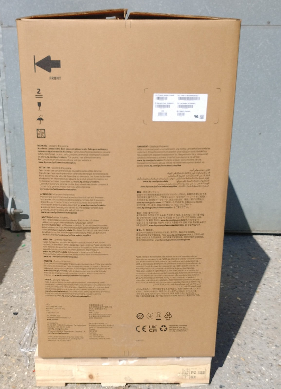 HP V1R134A 3D High Reusability PA 12  Production Material 300L 130 KG - Damaged