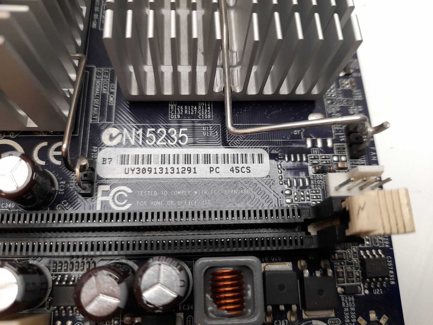 FoxConn 45CS Intel Atom 230 DDR2 Mini ITX Motherboard With I/O Shield