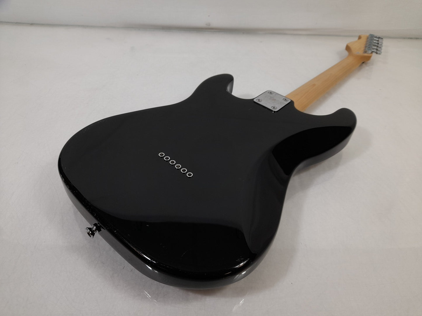 Antiquity AQ-PB Black Three-Quarter Size Guitar