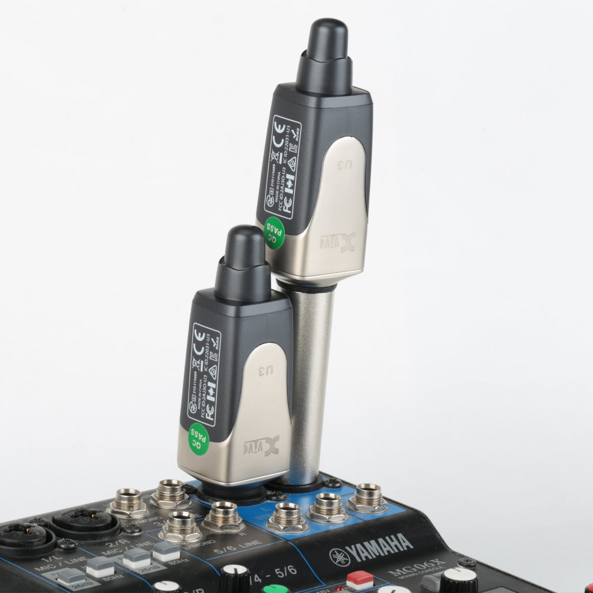 Xvive XU3D Dual U3 Wireless Audio Mixer System