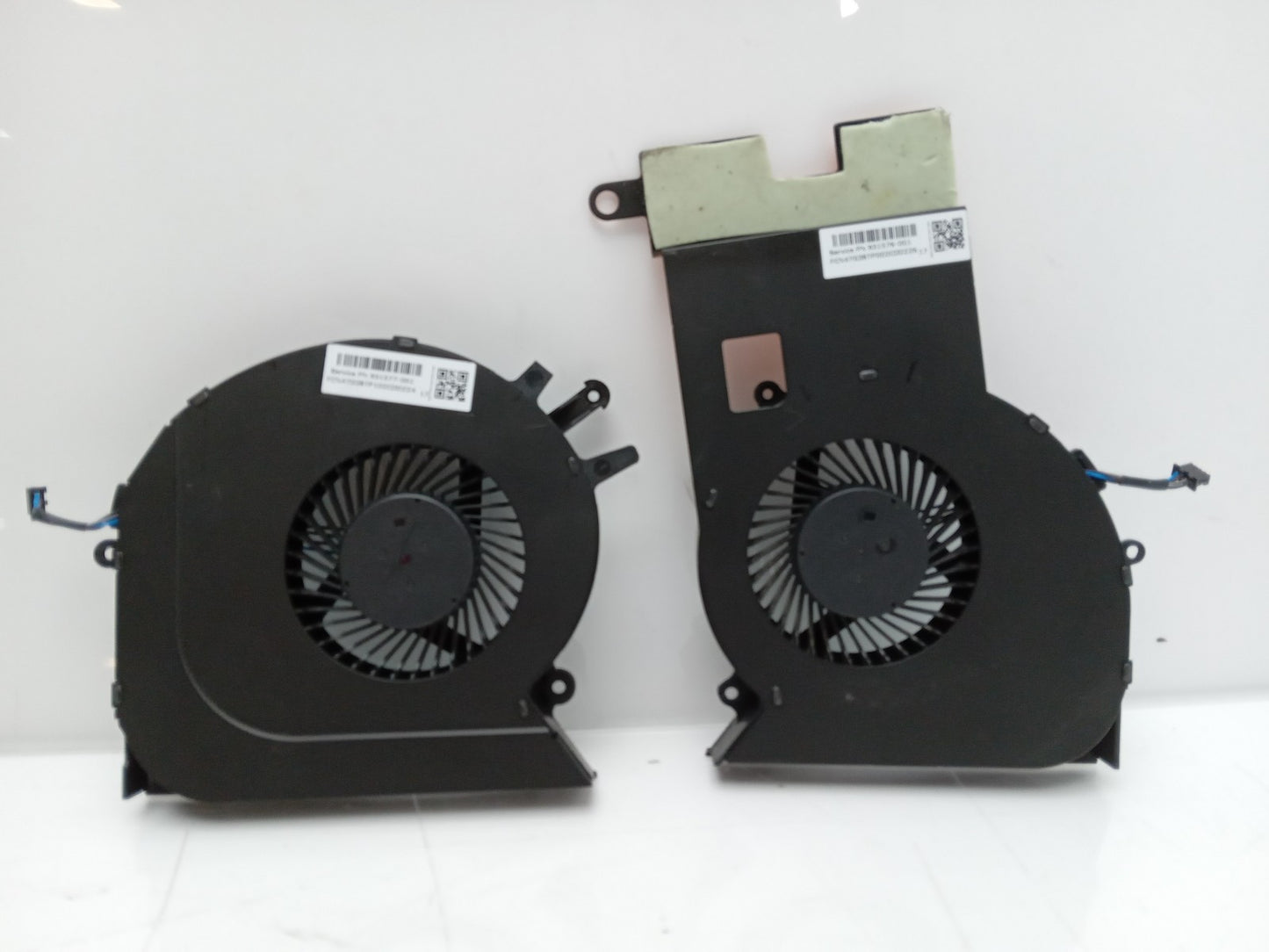 HP OMEN 17-AN Laptop Processor CPU & GPU Cooling Fan 931577-001 931576-001