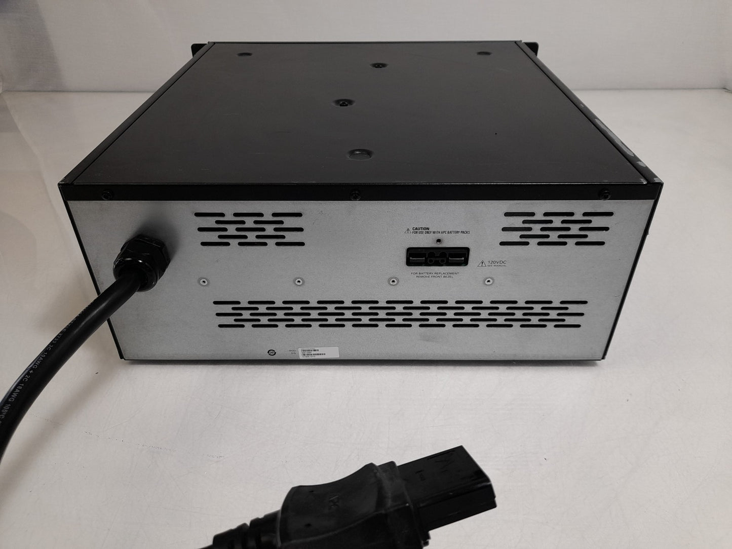 APC SMX120BP Smart-UPS X 120V External Battery Pack - No Batteries Or Face Plate