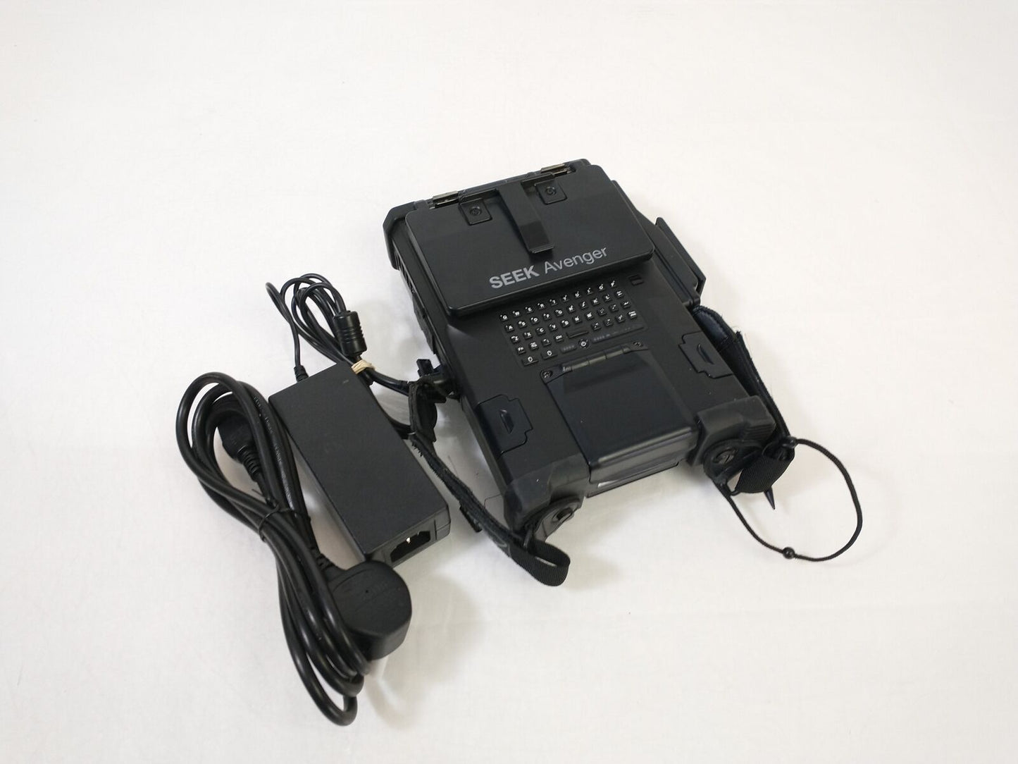 Crossmatch Seek Avenger Rugged Handheld Fingerprint/Iris Scanner - No HDD/OS