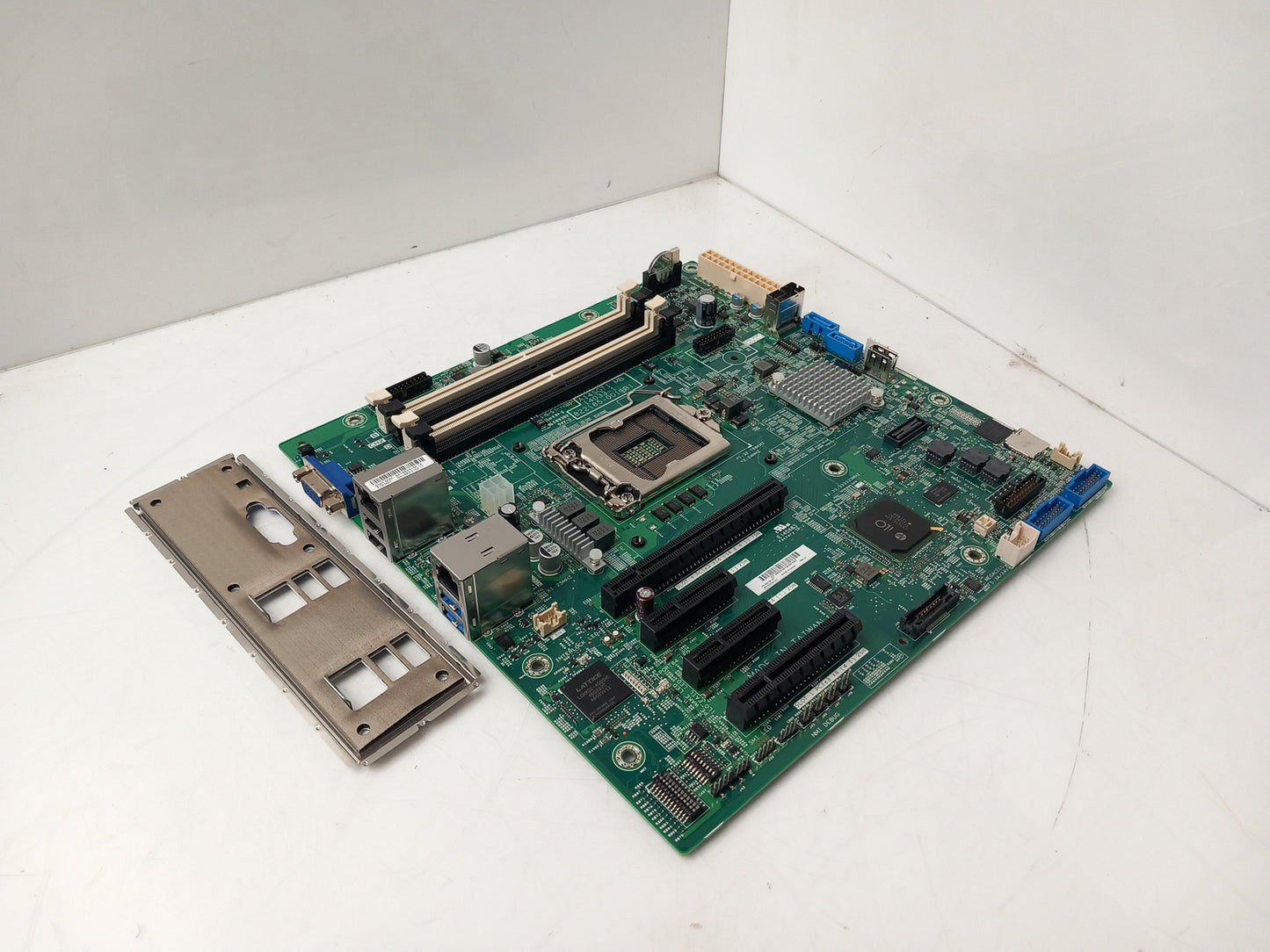 HP ProLiant ML30 G9 Socket LGA1151 DDR4 Motherboard With I/O Shield 822184-001
