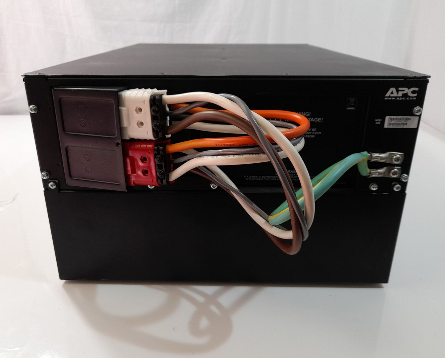 APC SURT192RMXLBP2 8 Bay External Battery Pack - No Batteries