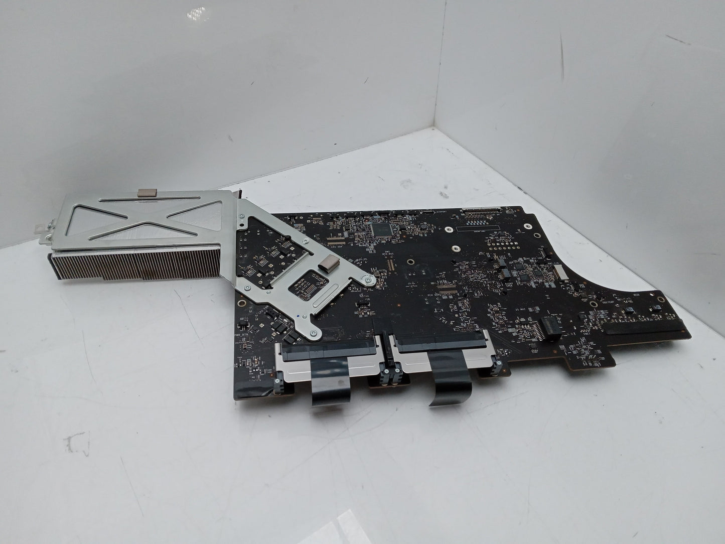 Apple iMac 27 inch A1312 Socket LGA1156 Logic Board 820-2733-A
