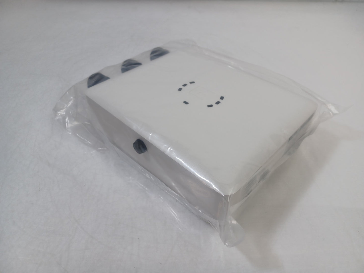 Extreme Networks AP460i-WR 802.11ax Wi-Fi 6 WAP Wireless Access Point
