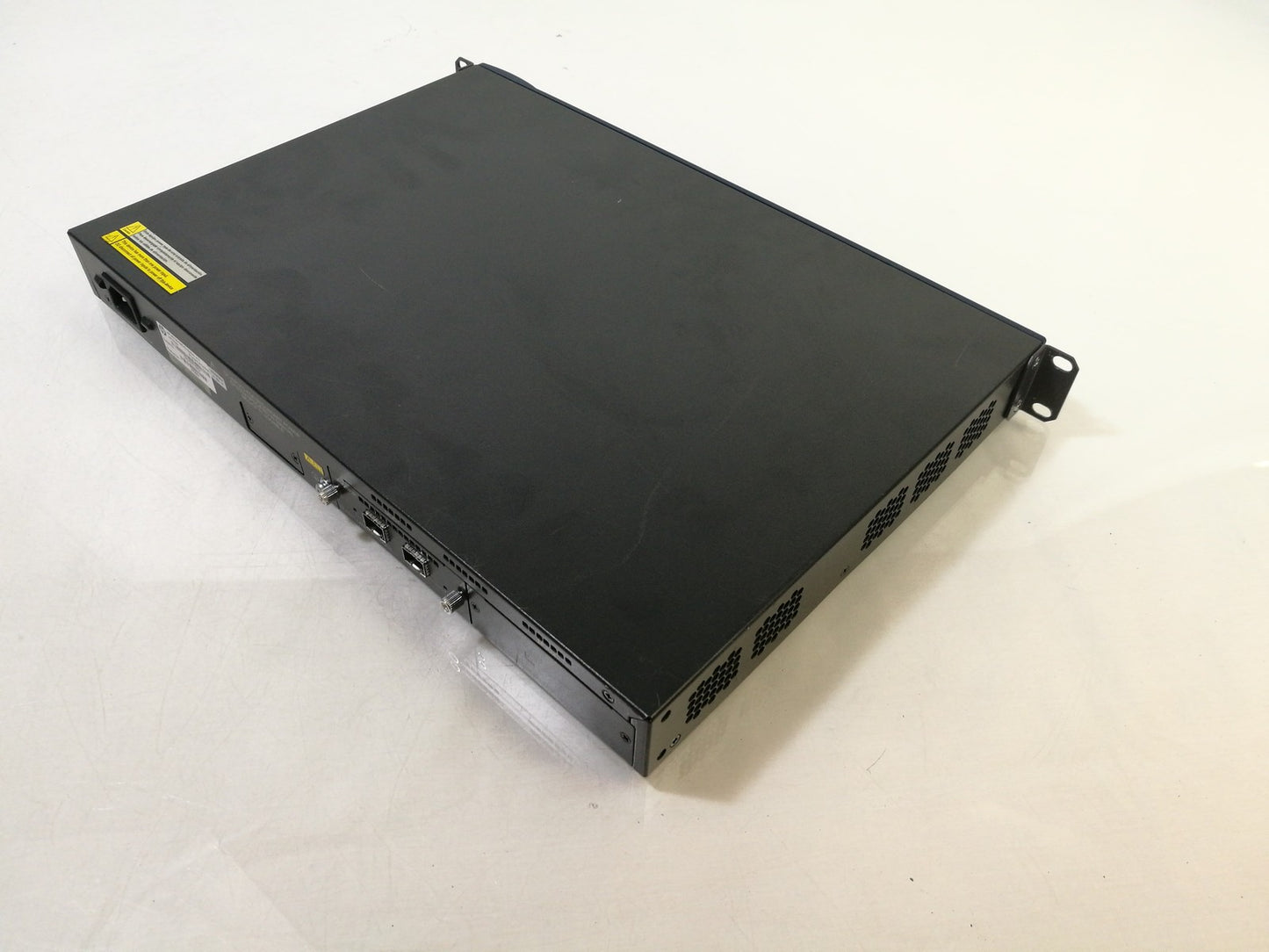 HP A5120-24G JE068A 24 Port Gigabit Network Switch - With Rack Ears