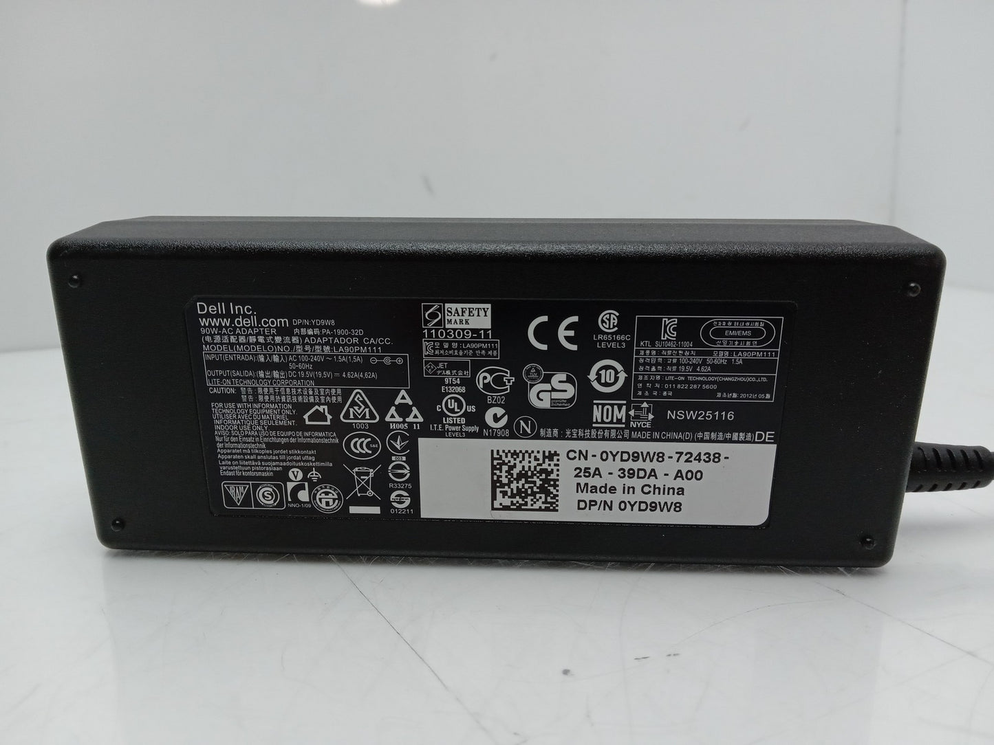 Dell 130W 19.5V 6.7A Laptop Power Supply Adapter DA130PE1-00 0M55GJ M55GJ