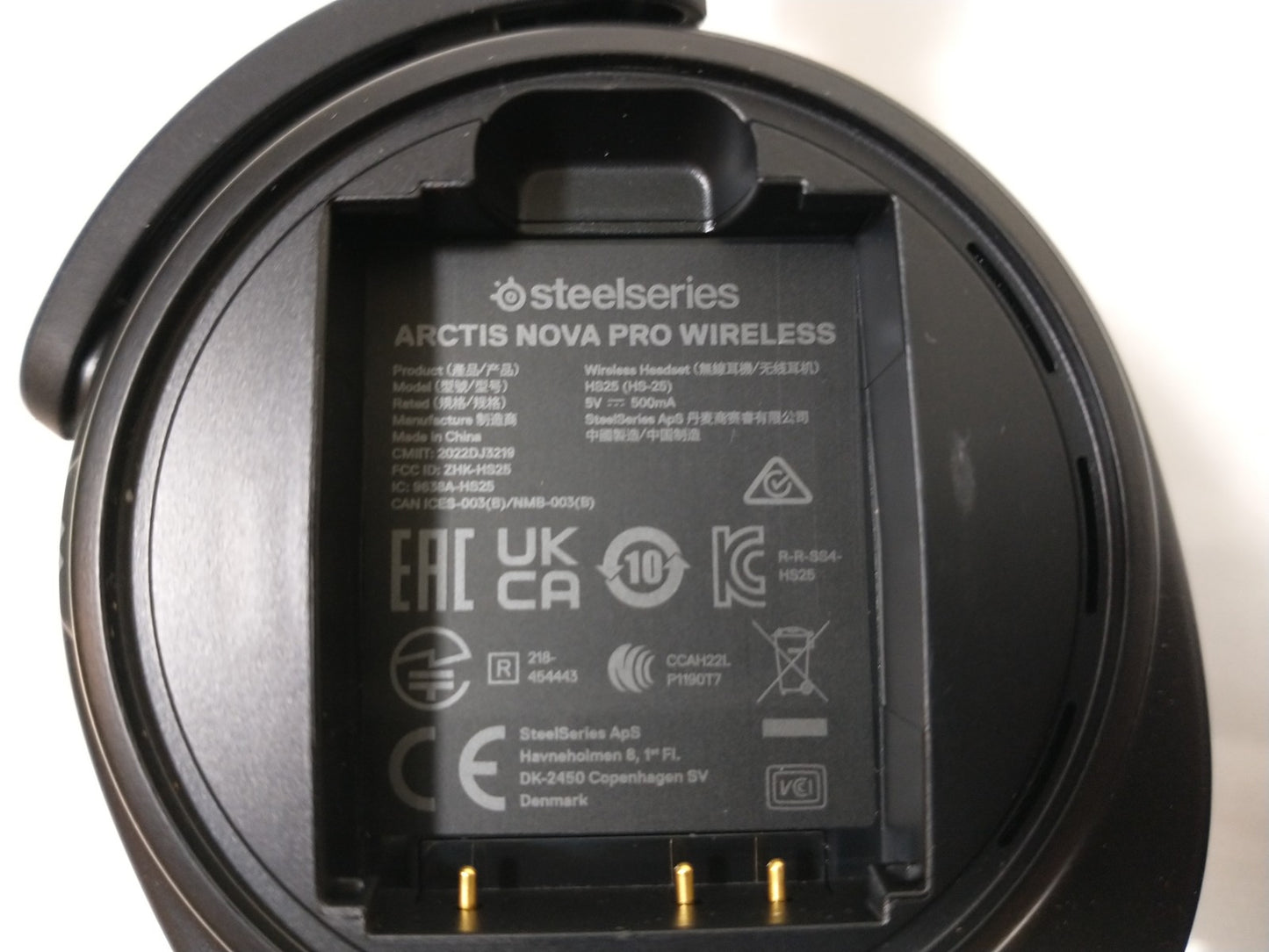 SteelSeries Arctis Nova Pro Wireless (PC/XBOX) - No Batteries Or Covers