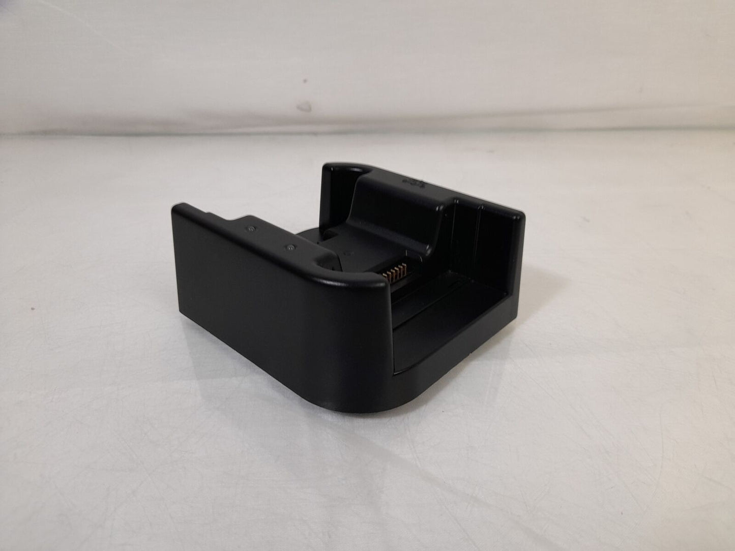 Leica ALG7-10A Twin Battery Charger For CS25 - No PSU