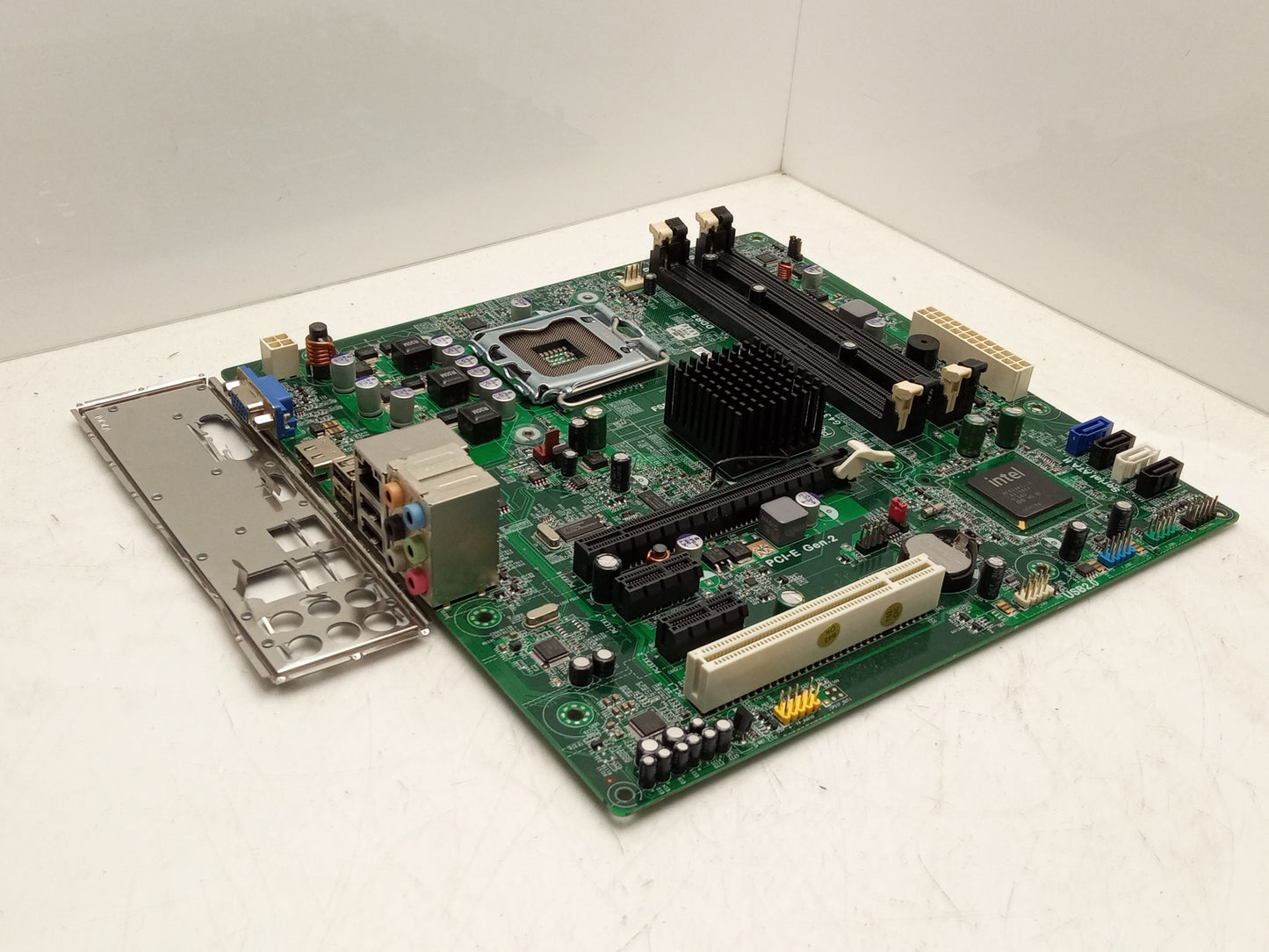 Dell Inspiron 560 Socket LGA775 Motherboard With I/O Shield 018D1Y 18D1Y