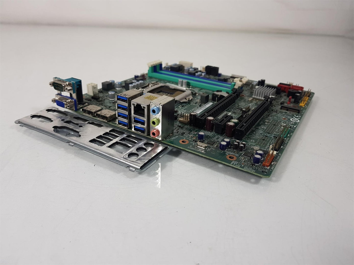 Lenovo ThinkCentre M900 LGA 1151 DDR4 ATX Motherboard with I/O Shield 03T7425