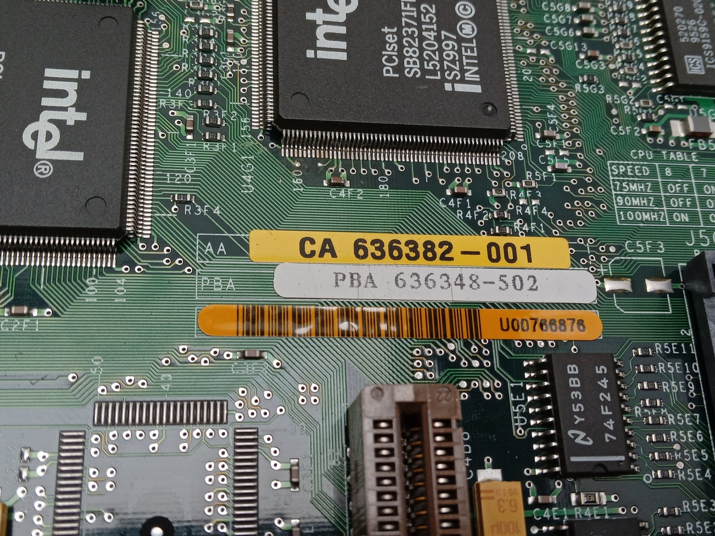 Intel Socket 5 DRAM Vintage Motherboard PBA 634468-405 CA 636382-001