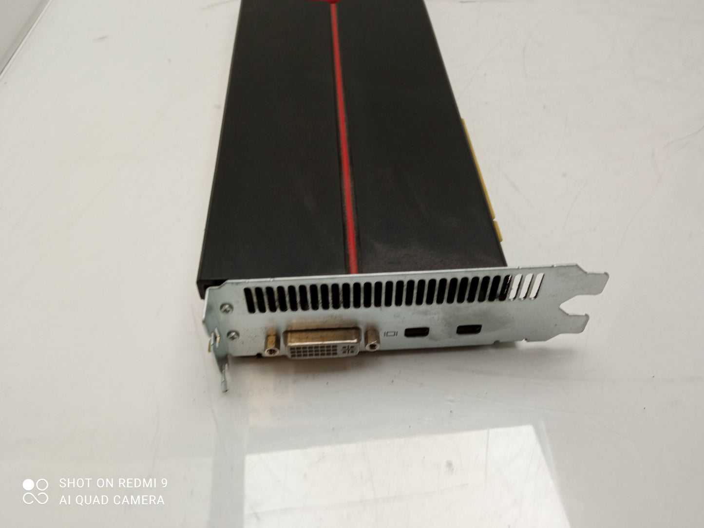 Mac Pro ATI Radeon HD 5870 1GB Video Graphics Card 639-0677