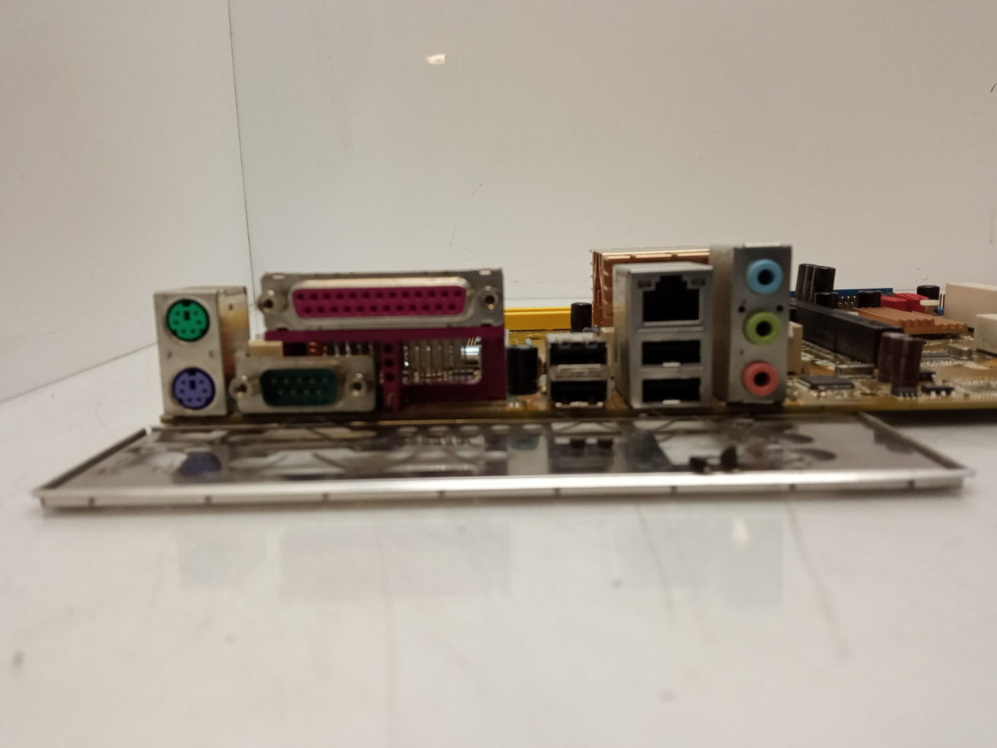 ASUS P5KPL-C Socket LGA775 DDR2 ATX Motherboard With I/O Shield