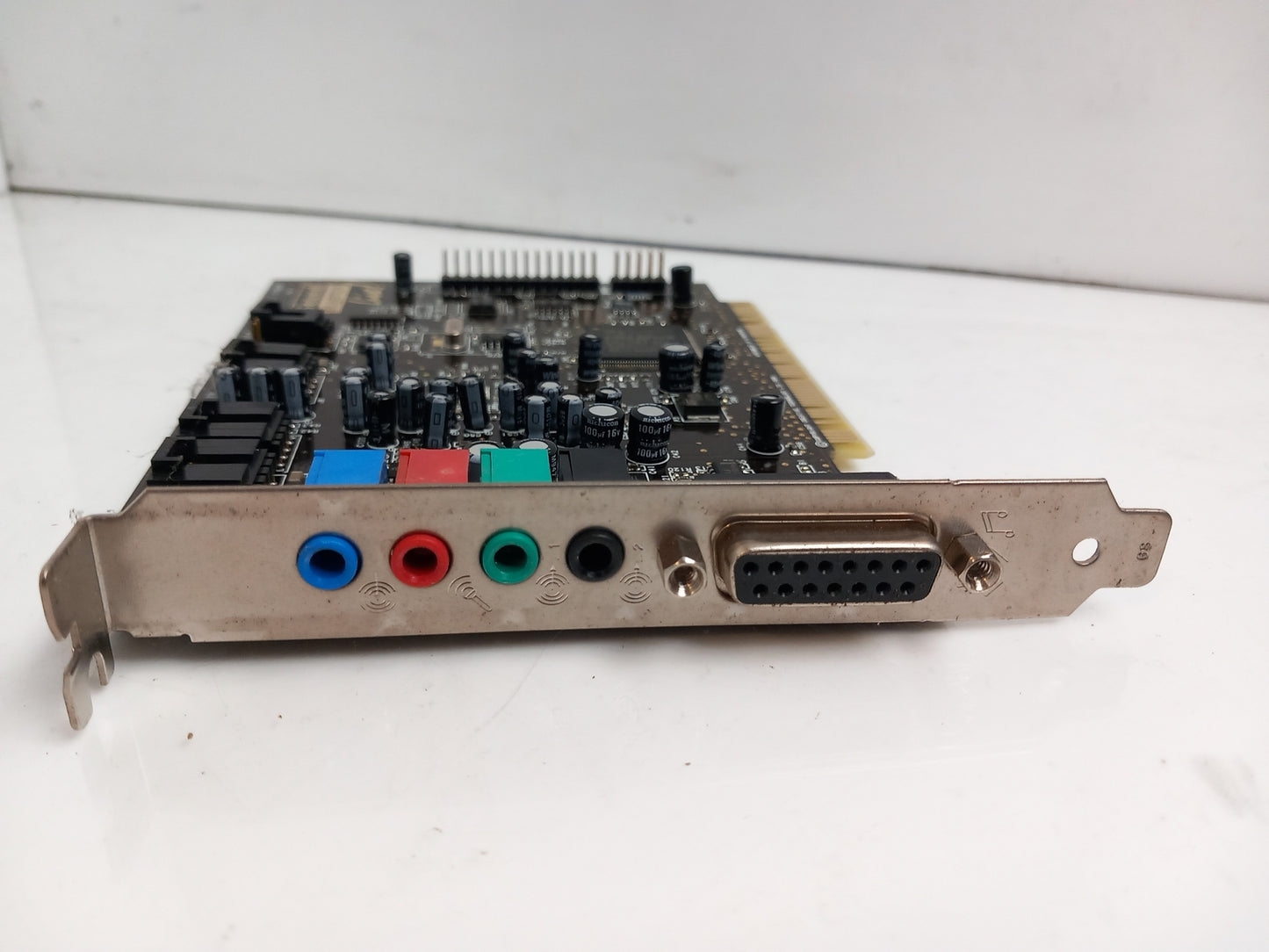Creative Labs CT4830 Sound Blaster Live! 5.1 Internal PCI Sound Audio Card