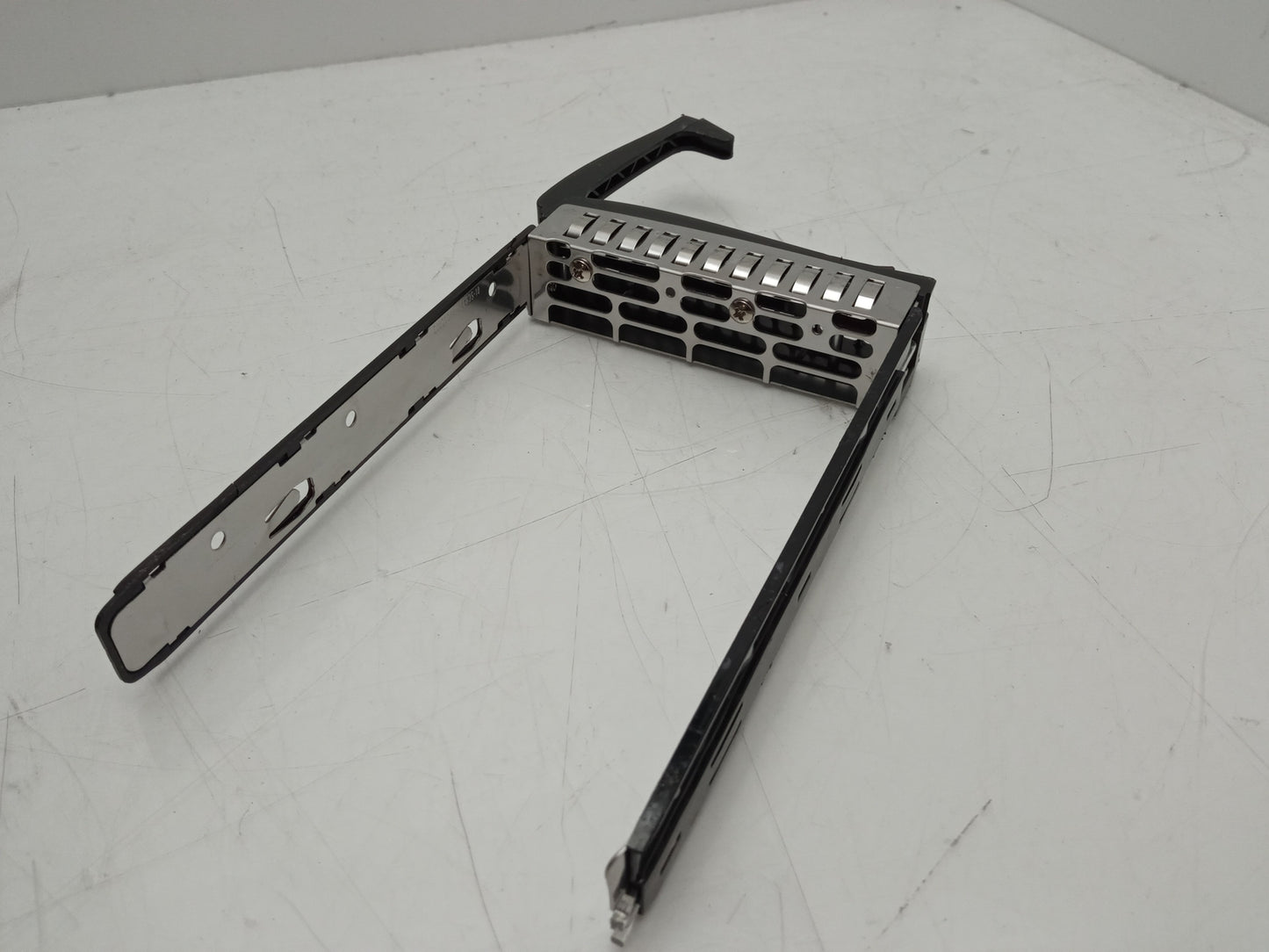 12x SuperMicro 3.5" LFF SAS SATA HDD Hard Drive Caddy 01-SC93301-XX00C003