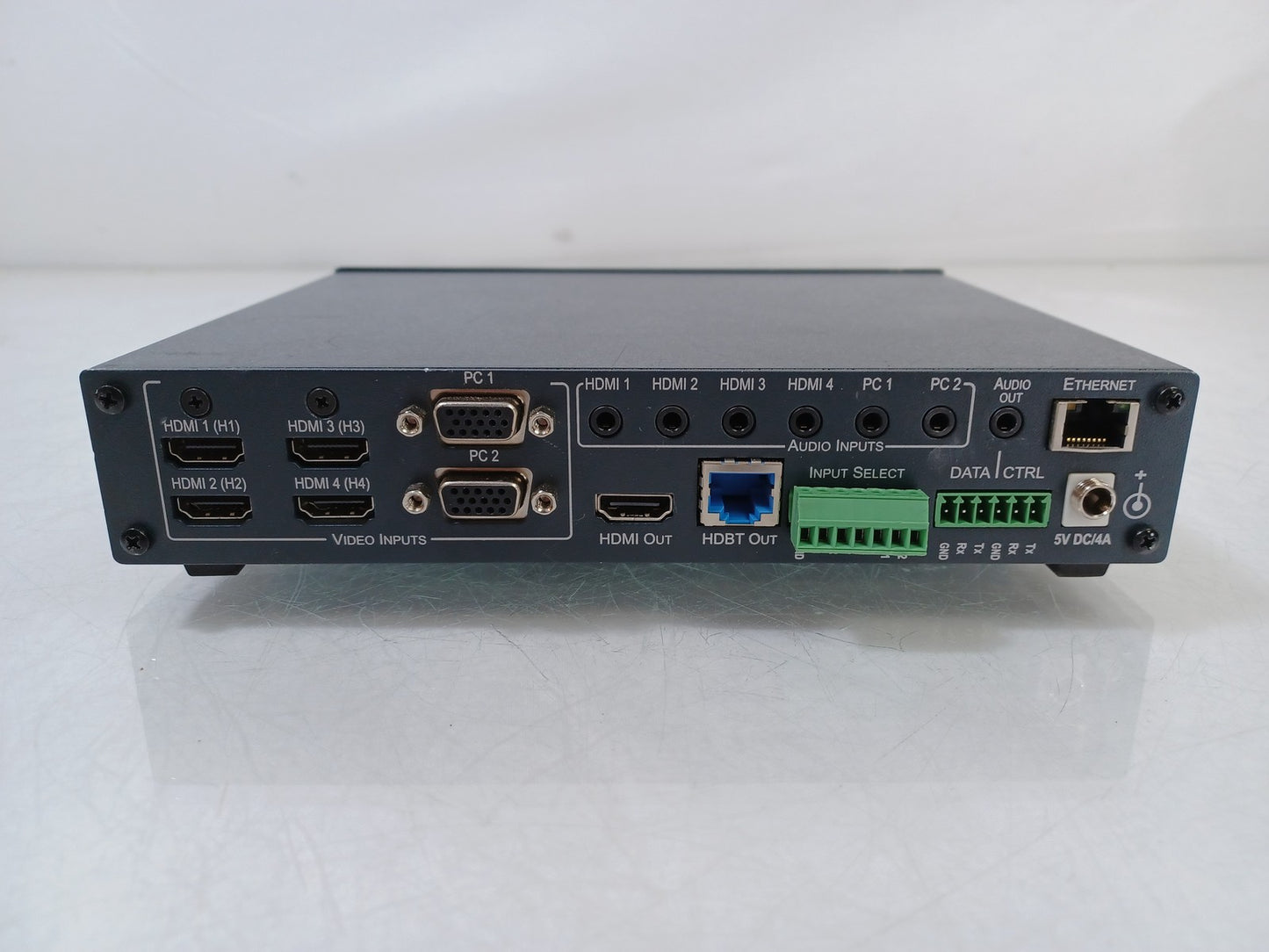 KRAMER VP-440 HDMI HDBT Input/Output Presentation Switcher/Scaler - No PSU