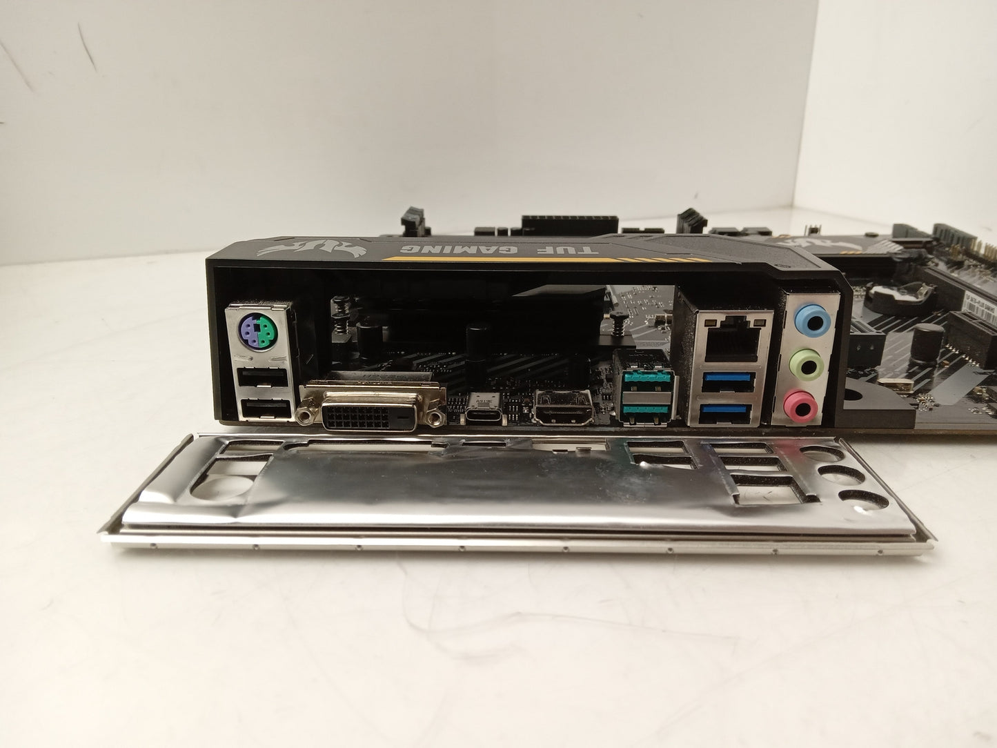 ASUS TUF X470-PLUS Gaming Socket AM4 DDR4 ATX Motherboard With I/O Shield