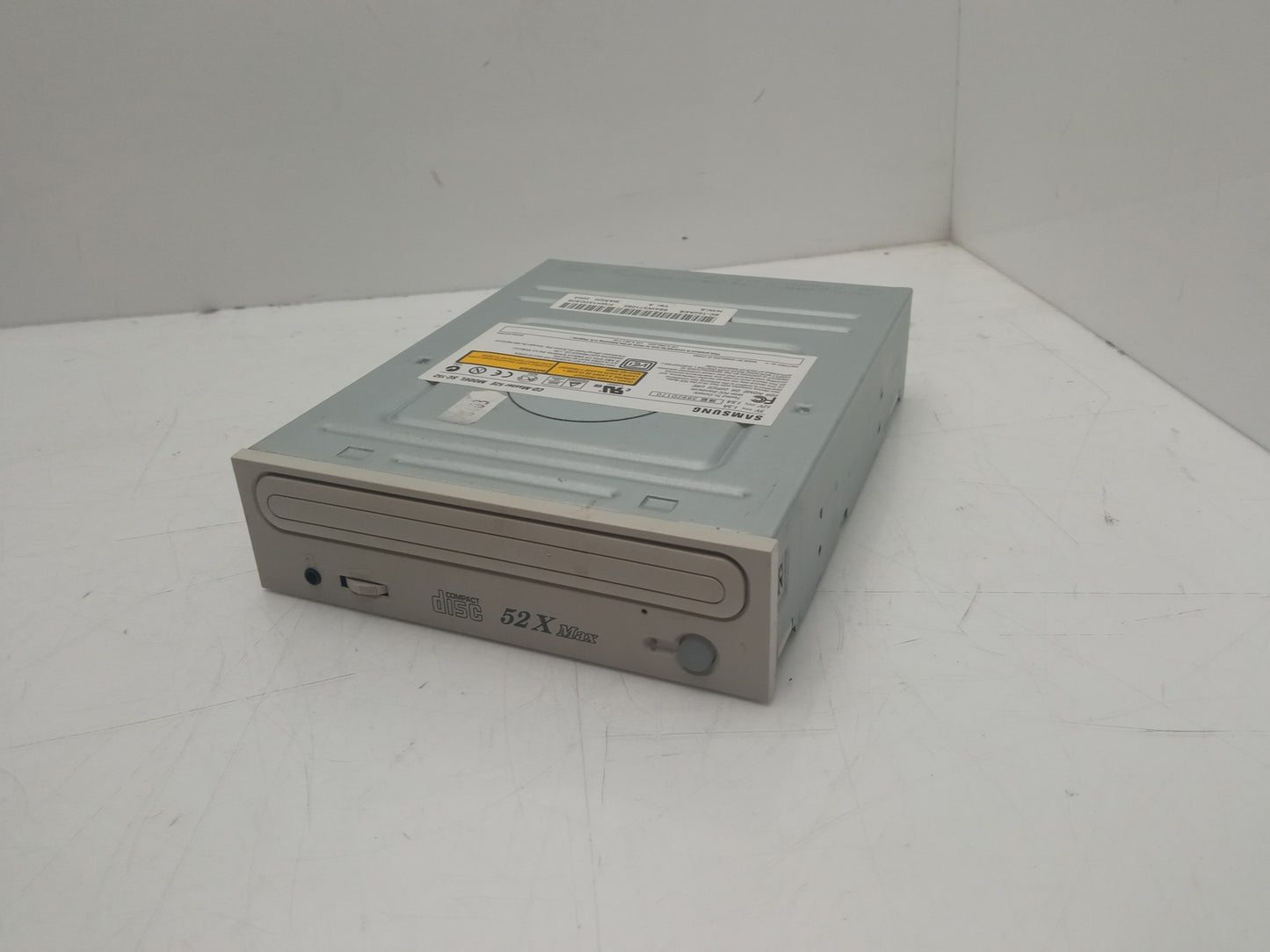 Samsung CD-Master 52E Internal IDE CD-ROM Drive SC-152