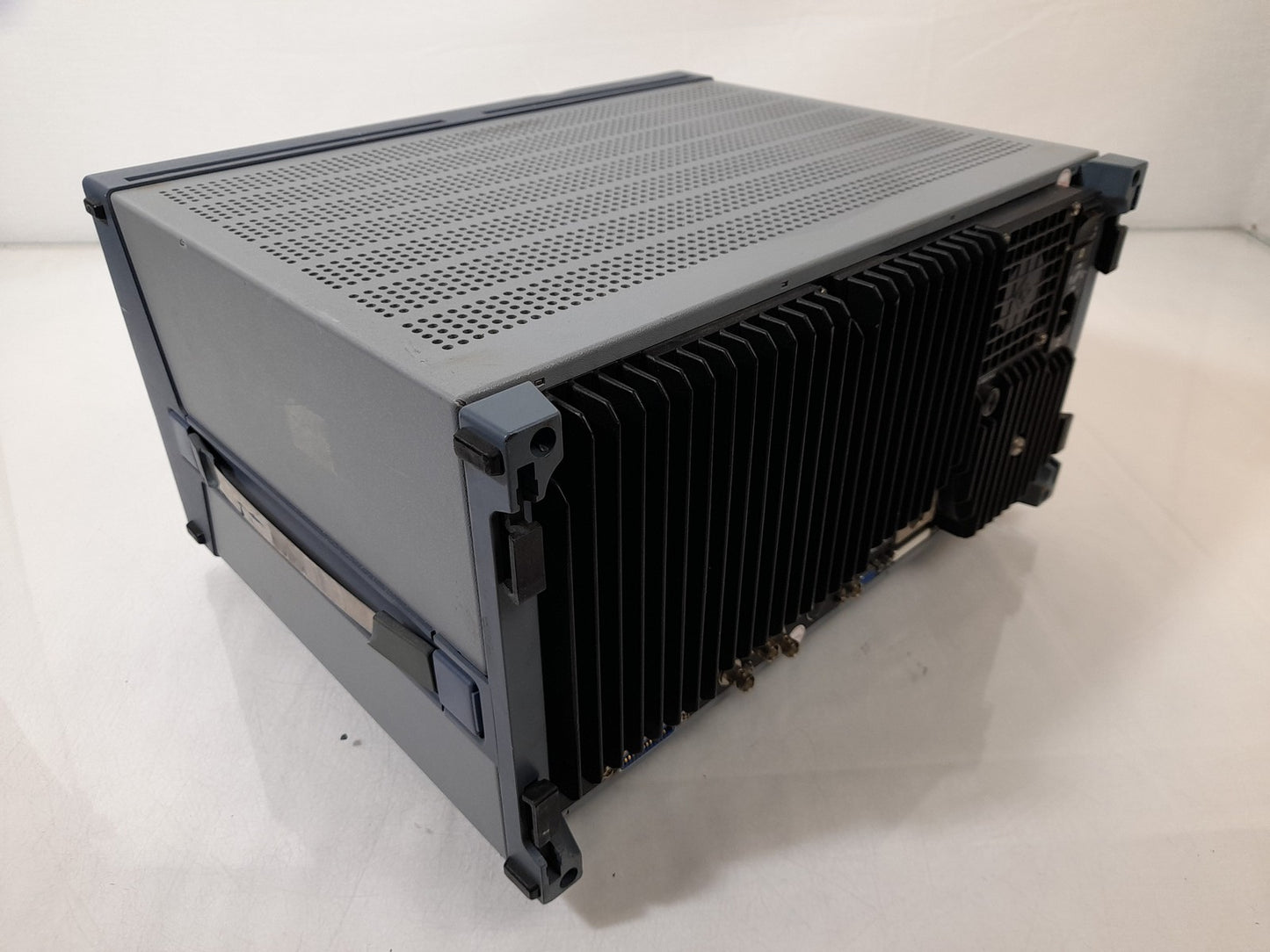 Rohde & Schwarz ESVS 10 EMI Test Receiver 20 - 1000 MHz 1011.2006.10