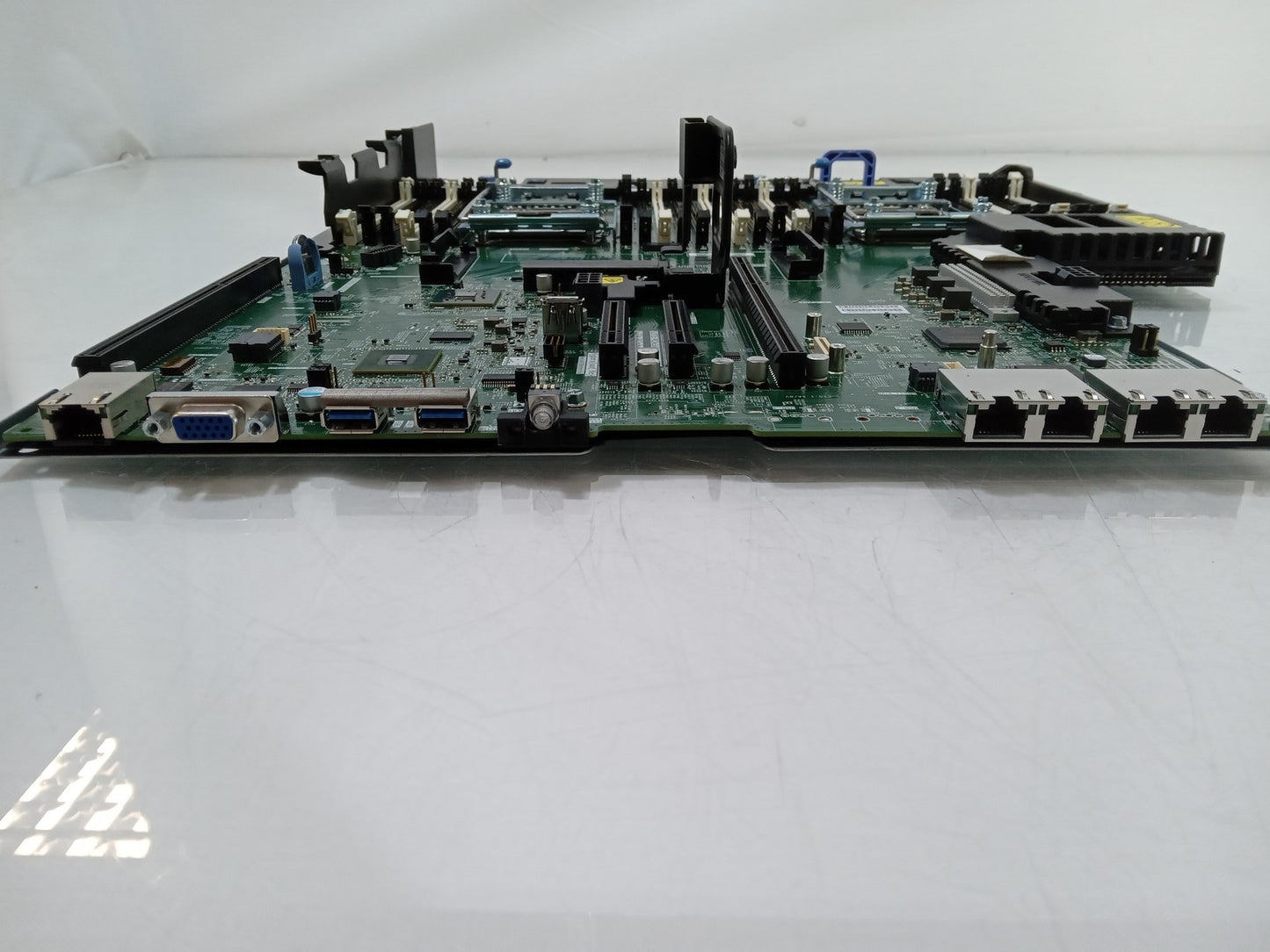 IBM X3650 M5 Socket LGA 2011 DDR4 Server Motherboard 01GT443