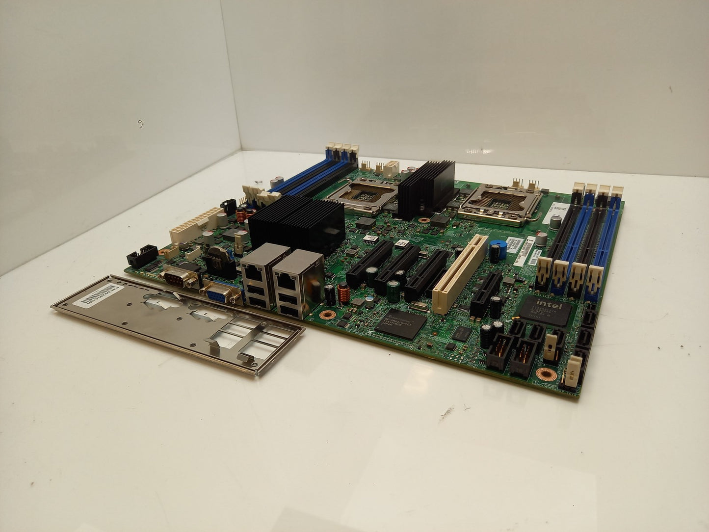 Intel S5500BC Dual Socket LGA1366 DDR3 Server Motherboard With I/O Shield