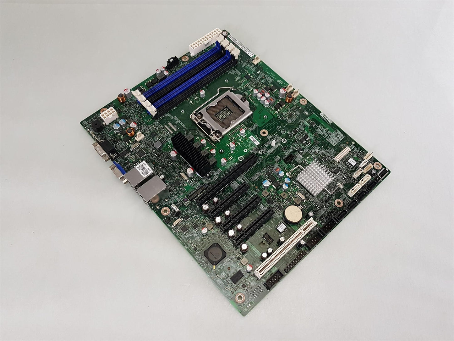 Intel S1200BTL Socket LGA1155 DDR3 Server Motherboard