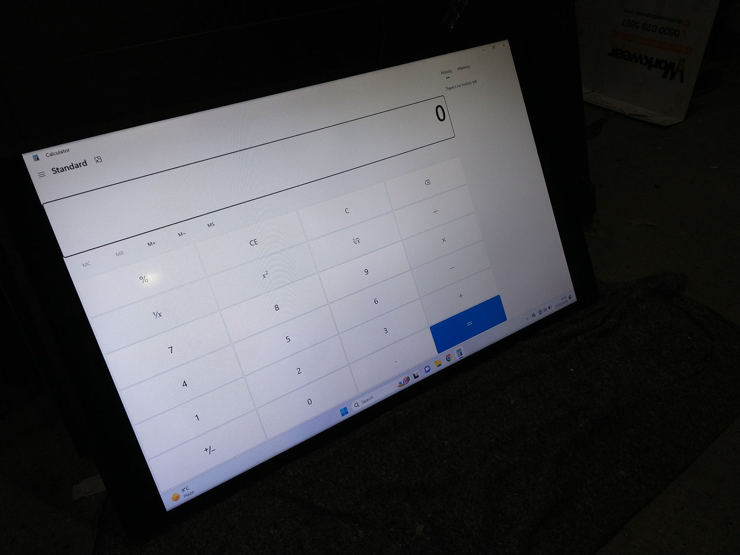 Dell C7016H 70 Inch 1080P Full HD HDMI Conference Room Monitor