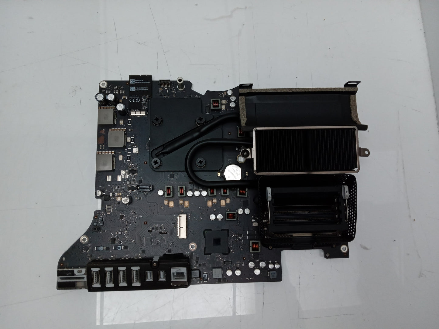 Apple iMac A1419 27" Late 2013 Logic Board Socket LGA1150 DDR3 820-3478-A