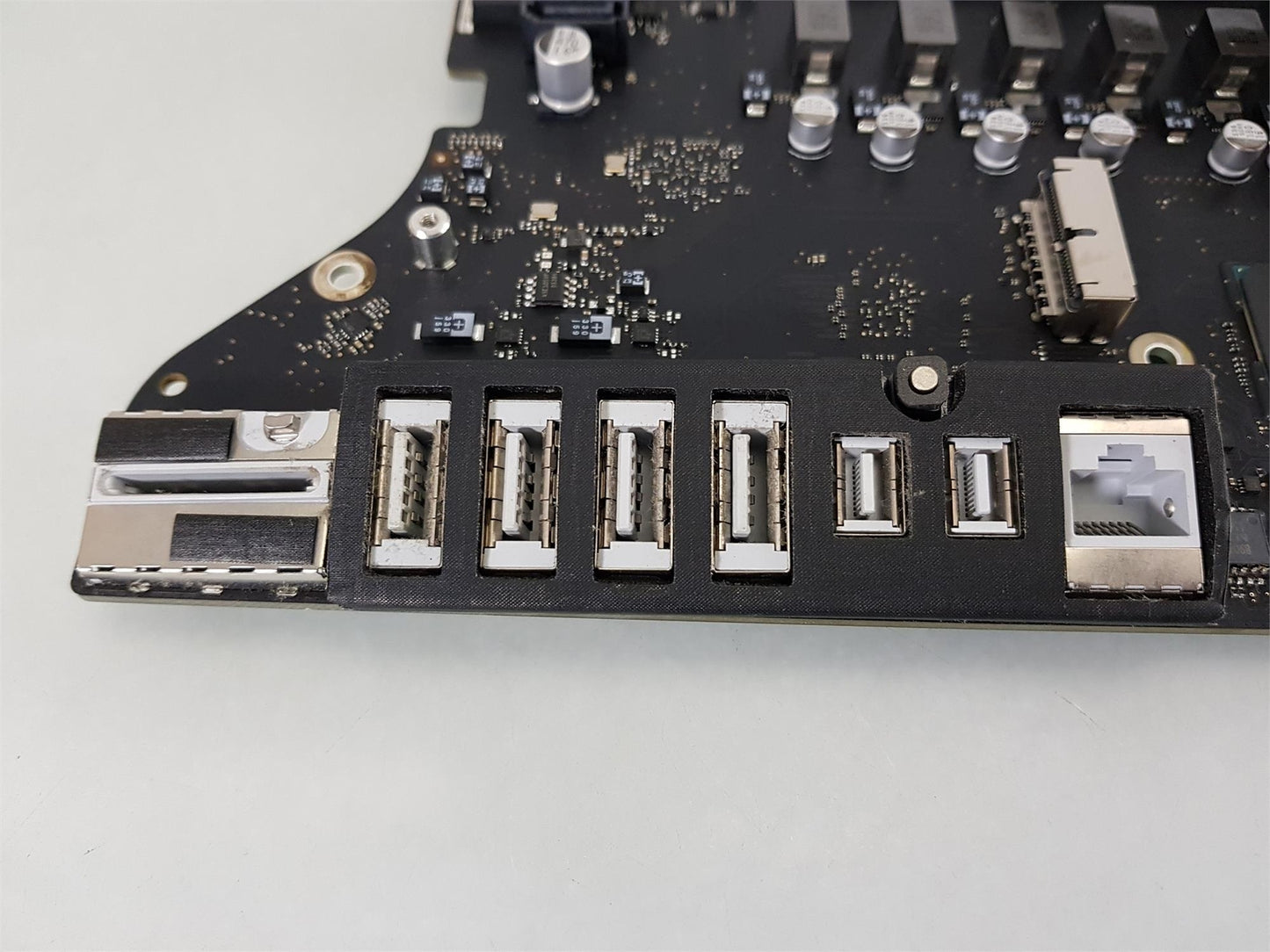 Apple iMac A1419 27 inch Socket LGA1155 DDR3 Logic Board Motherboard 820-3299-A
