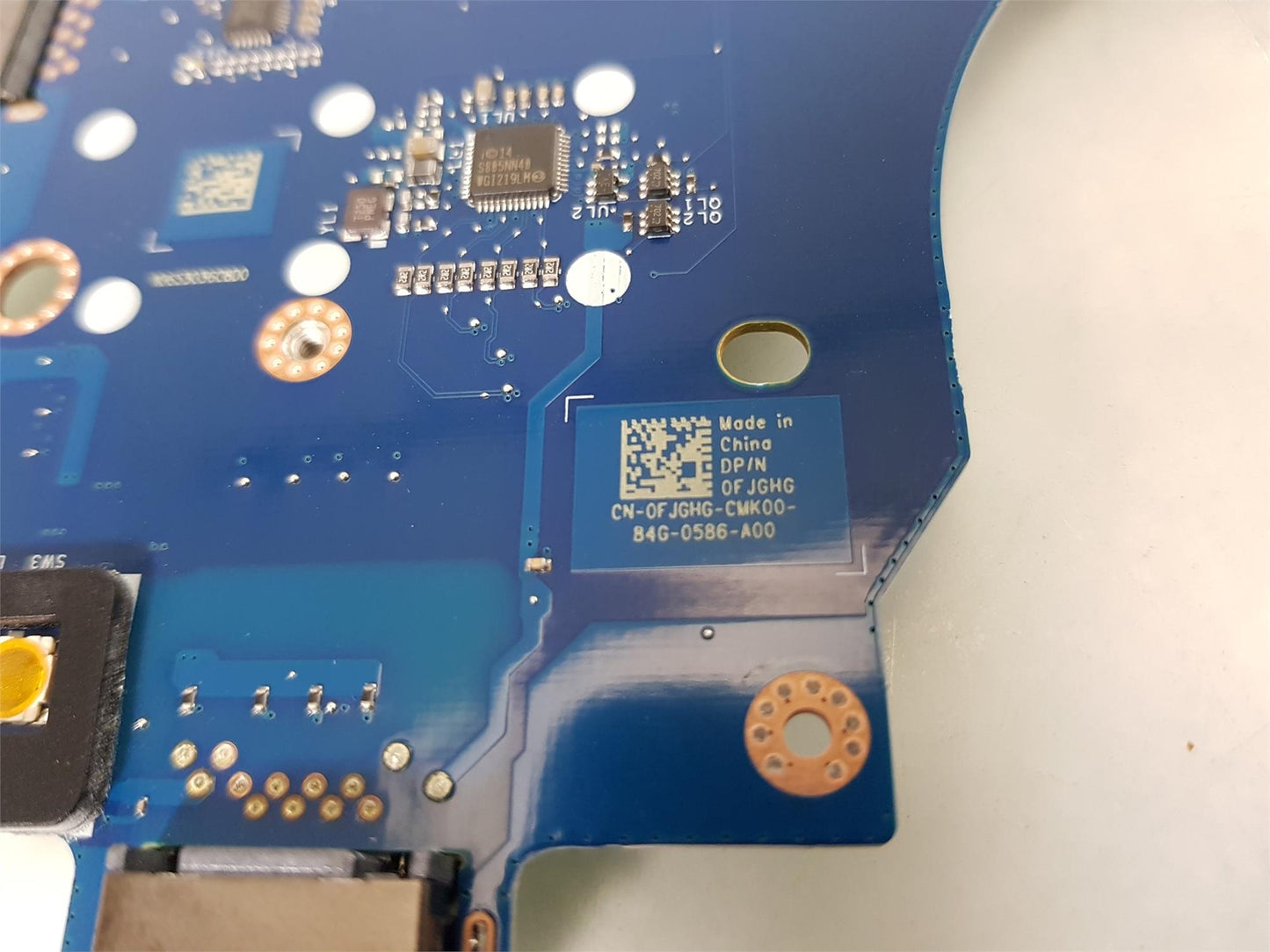 Dell Latitude 5590 Laptop Motherboard With i5-8250U 1.60 GHz CPU 0FJGHG FJGHG