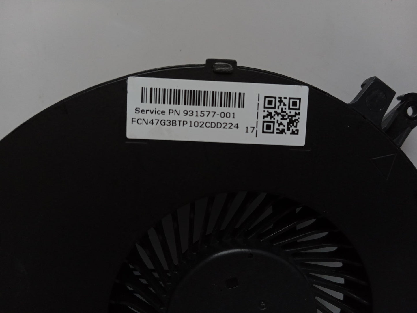 HP OMEN 17-AN Laptop Processor CPU & GPU Cooling Fan 931577-001 931576-001