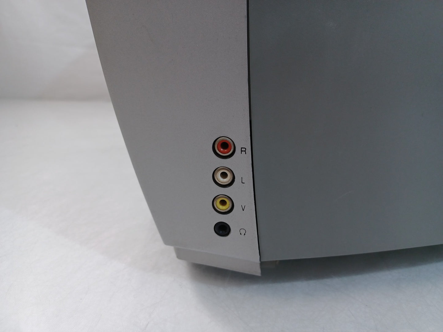 Naiko 14” CRT N1400DVD Scart Composite Coaxial Retro Television - Scratched